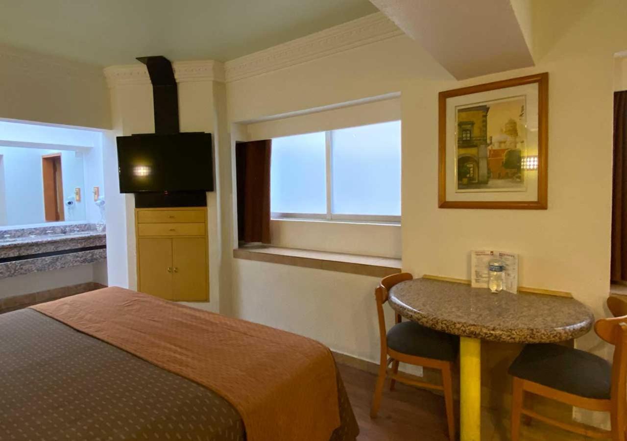Hotel Villa De Madrid مدينة مكسيكو المظهر الخارجي الصورة