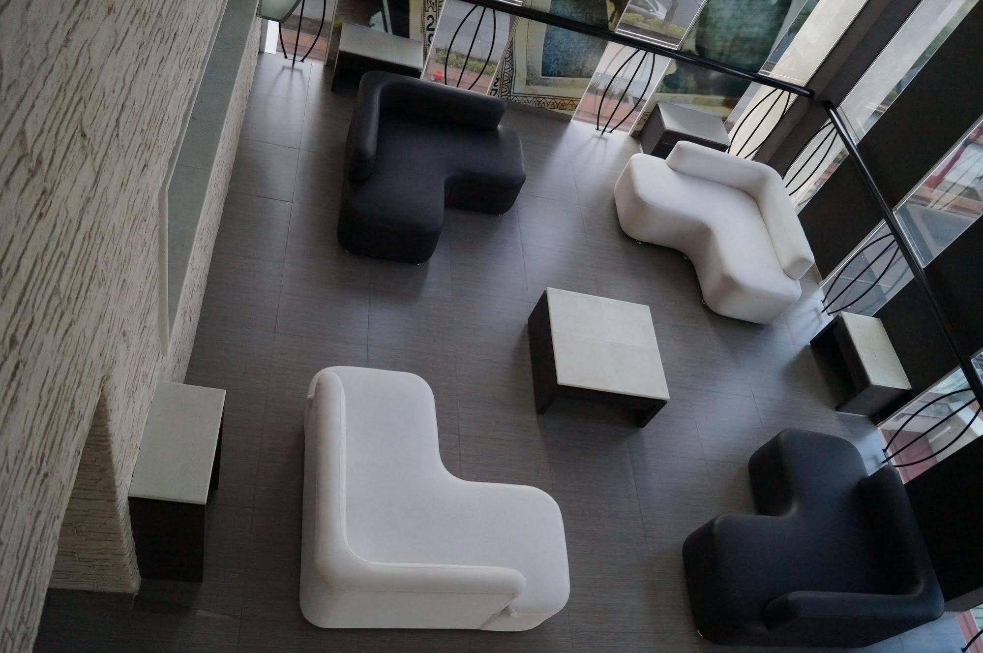 Hotel Villa De Madrid مدينة مكسيكو المظهر الخارجي الصورة