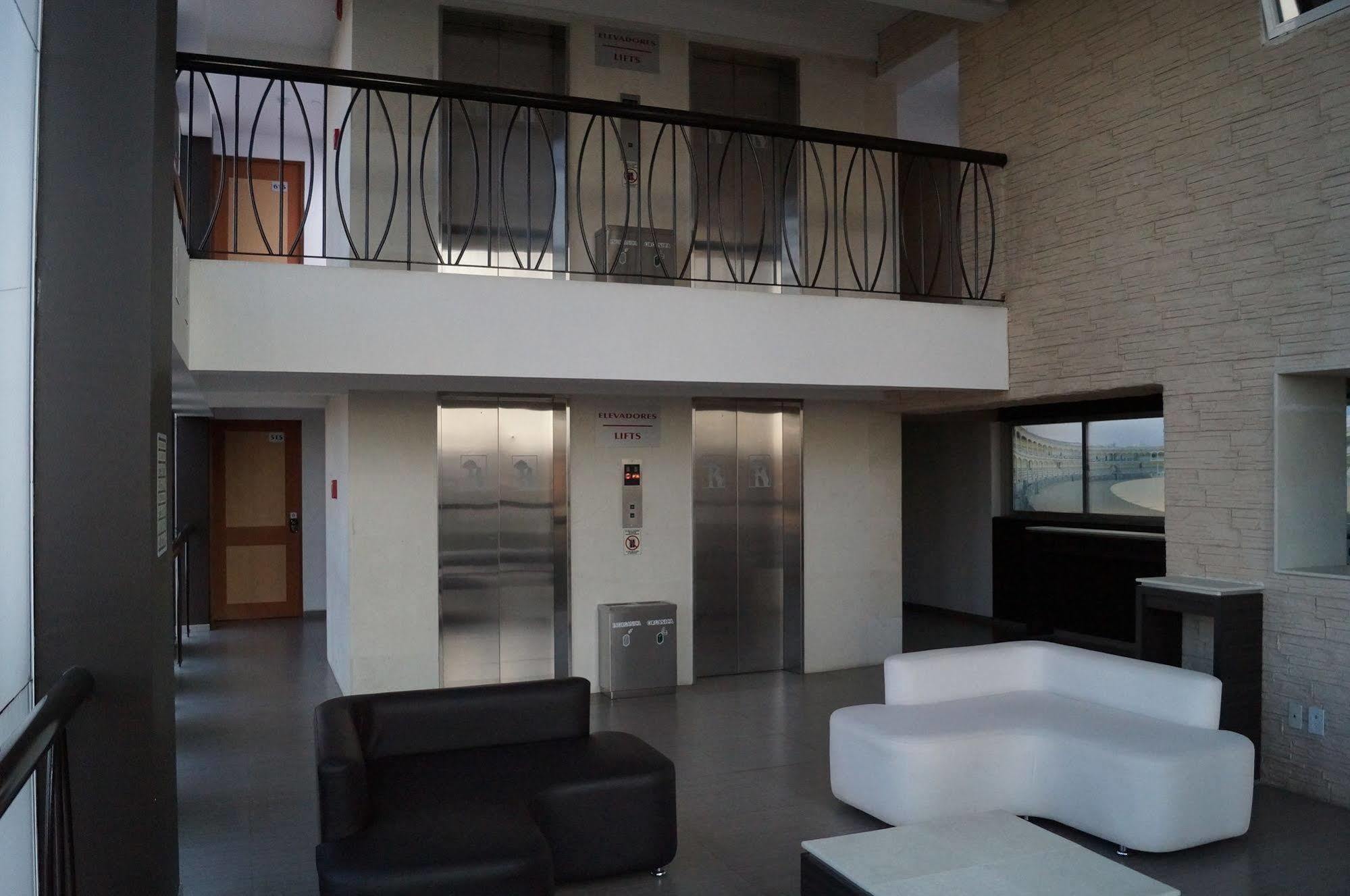 Hotel Villa De Madrid مدينة مكسيكو المظهر الخارجي الصورة