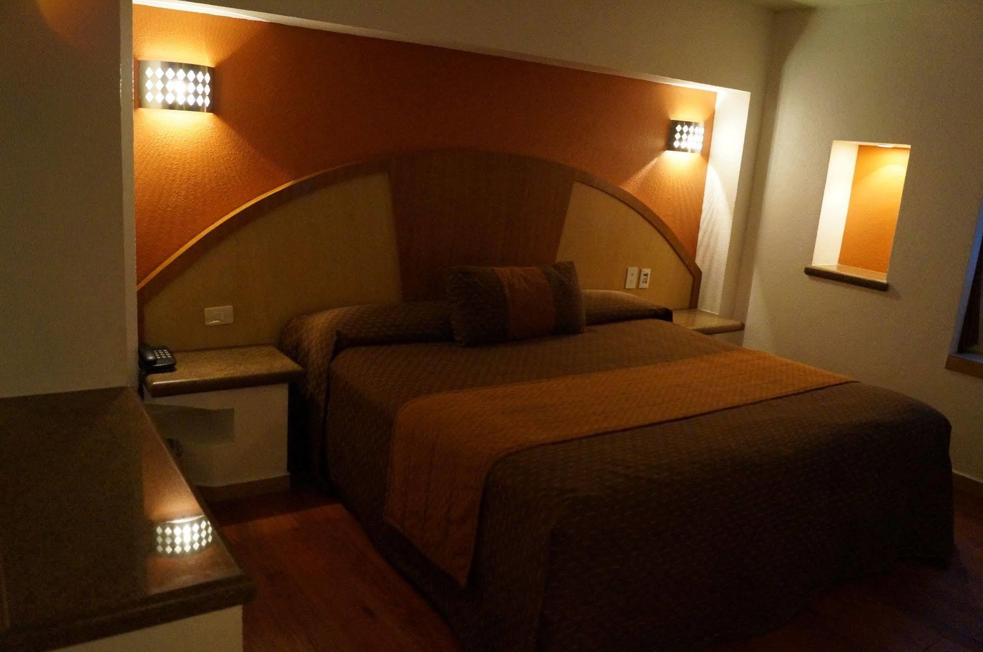 Hotel Villa De Madrid مدينة مكسيكو المظهر الخارجي الصورة